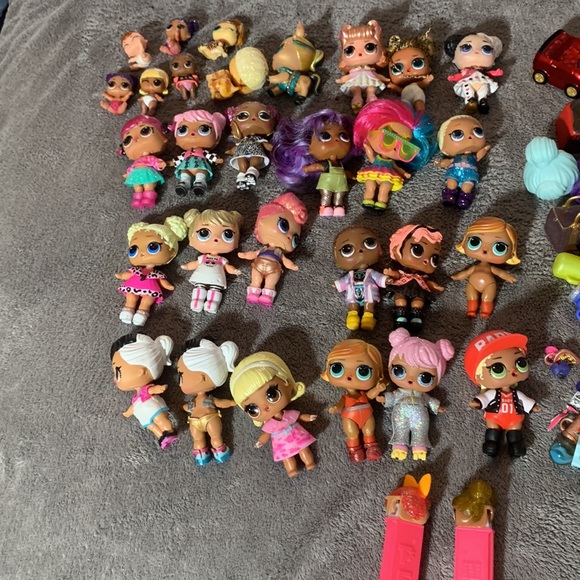 LOL doll lot - Picture 2 of 10